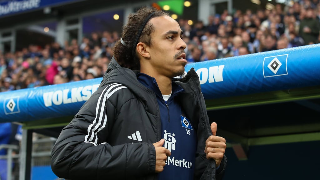 Yussuf Poulsen saß nur auf der HSV-Bank.