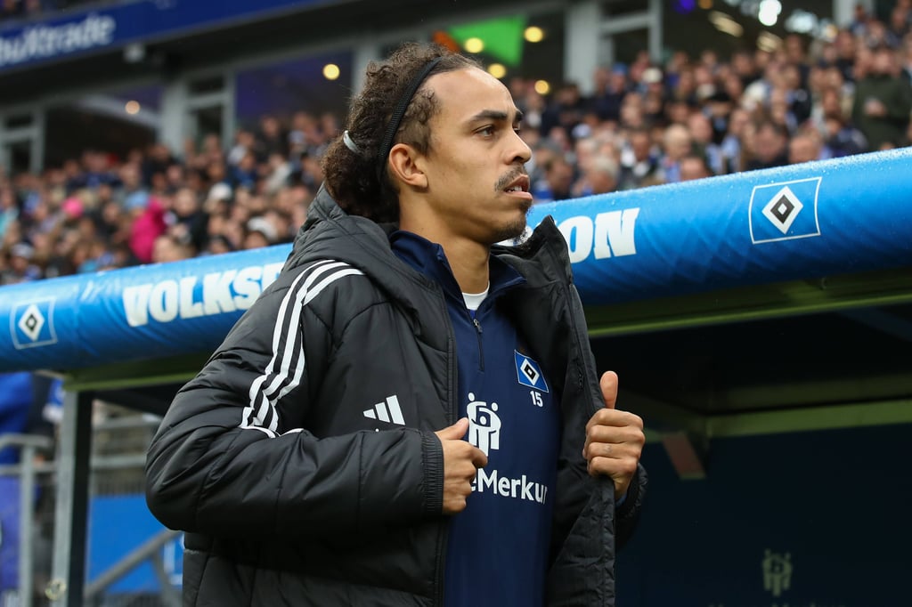 Yussuf Poulsen saß nur auf der HSV-Bank.