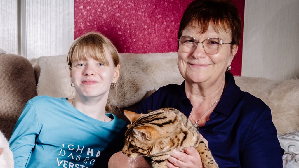 Gabriele Kopf und ihre Pflegetochter Luisa: Seit 16 Jahren meistern sie gemeinsam den Alltag mit FASD.