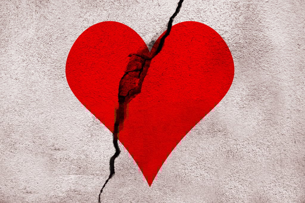 Ist die Liebe vorbei, bleiben oft Kosten zurück bei einer Trennung. es gibt aber Wege, Kosten zu vermeiden.