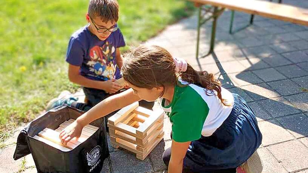 Für die Kinder und Jugendlichen waren Spiele vorbereitet.