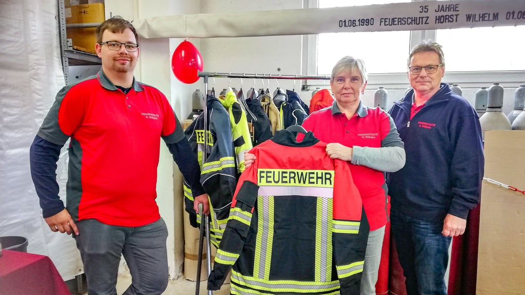 Die Firma Feuerschutz Wilhelm im Industriepark feiert ihr 35-jähriges Bestehen. Es ist ein Familienbetrieb mit Karsten, Martina und Uwe Pfau.