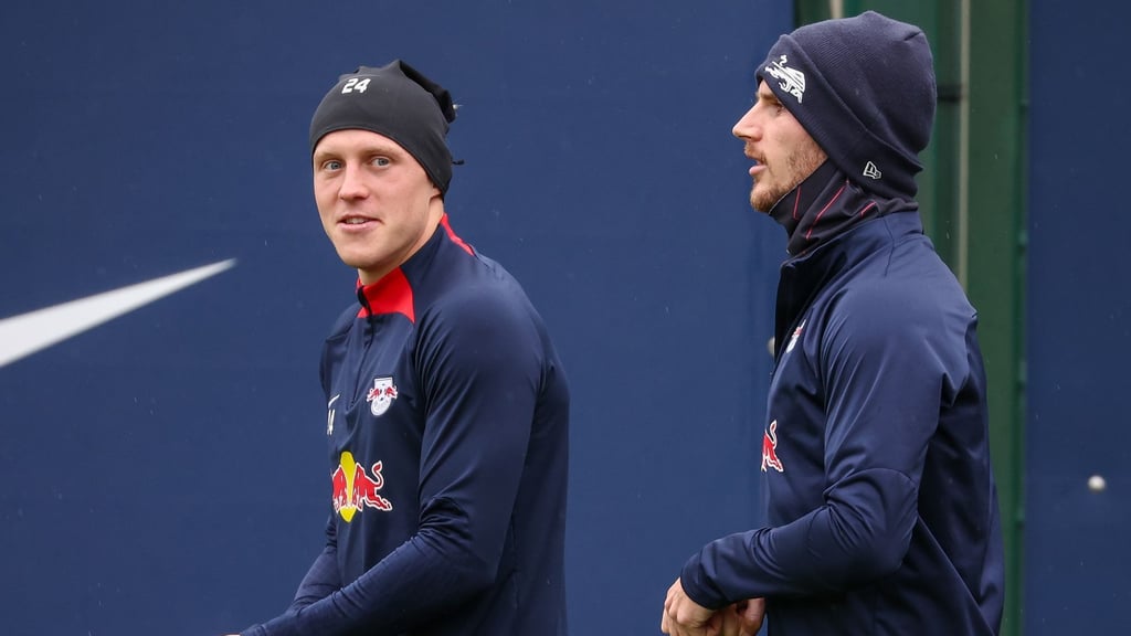 Xaver Schlager (l) und Timo Werner sind mit Kevin Kampl zurück im Mannschaftstraining von RB Leipzig.(Archivbild)