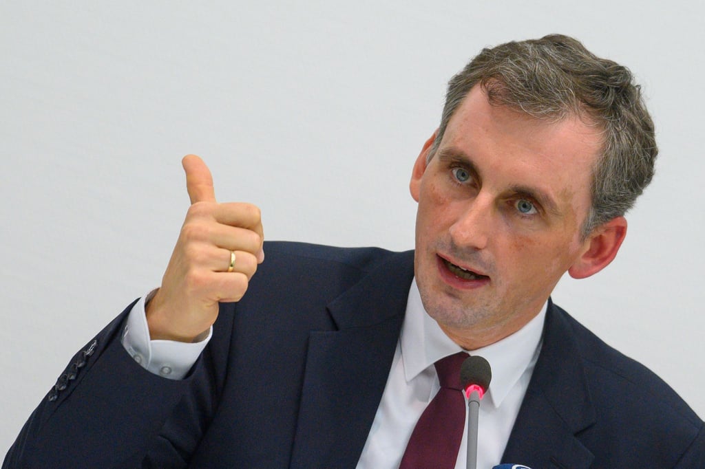 Jan Riedel (CDU), Bildungsminister von Sachsen-Anhalt, ist zufrieden mit der Resonanz auf seinen Aufruf zu freiwilligen Zusatzstunden für Lehrkräfte.