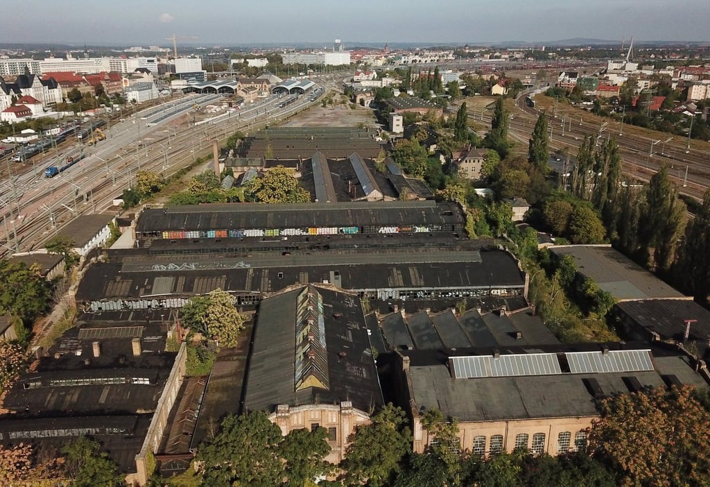 Das RAW-Gelände am Bahnhof aus der Vogelperspektive Foto: Schellhorn