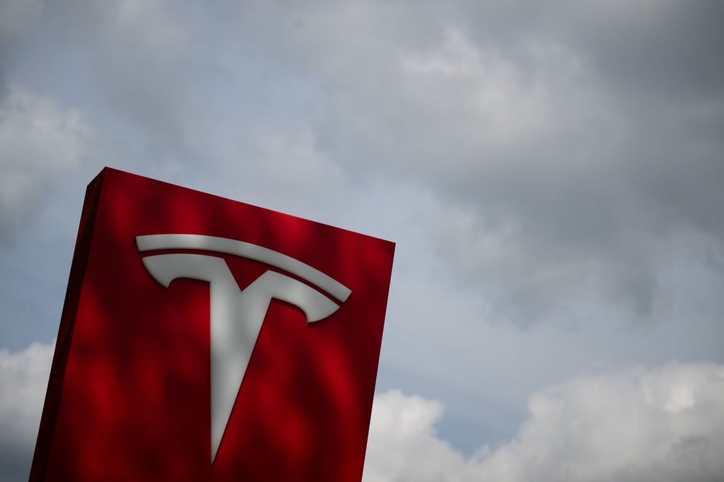 Tesla entschied sich dafür, abgespeckte Versionen heutiger Modelle günstiger zu verkaufen. (Archivbild)