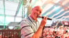 Olaf Henning steht zu seinem Song "Cowboy und Indianer".