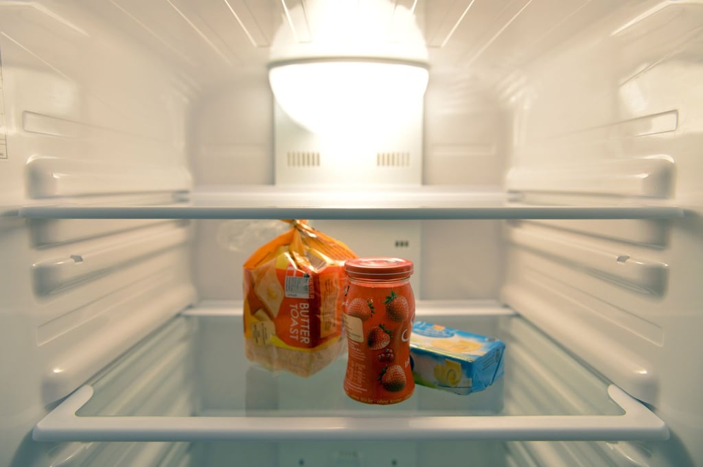 Lebensmittel in der Ferienunterkunft für die Nächsten zurücklassen? Eine Umfrage zeigt, wie oft sie dann doch im Müll landen.