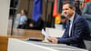 Niedersachsens Ministerpräsident Lies fordert einen gemeinsamen Zukunftspakt für die Autoindustrie.