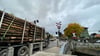Die Bürgerinitiative "B244 - Wernigerode ohne Schwerlastverkehr" verspricht sich von einer Ortsumgehung mit Tunnel unter anderem eine Entlastung der vielbefahrenen Westerntorkreuzung. Anwohner in Tunnel-Nähe protestieren dagegen.&nbsp;