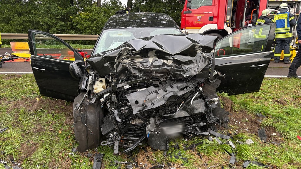 Schwerer Verkehrsunfall am Mittwoch, 8. Oktober 2025, zwischen Arneburg und Sanne.