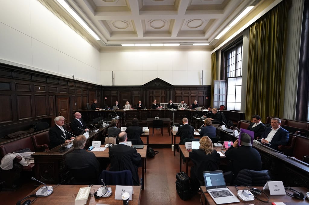 Am 16. Verhandlungstag sagte ein Geschäftsführer einer deutschen Sicherheitsfirma aus.