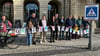 Die Grünen-Aktion am Tag der Stadtratssitzung vor dem Alten Rathaus zog zwar Blicke auf sich. Doch im Stadtrat fand sich keine Mehrheit.