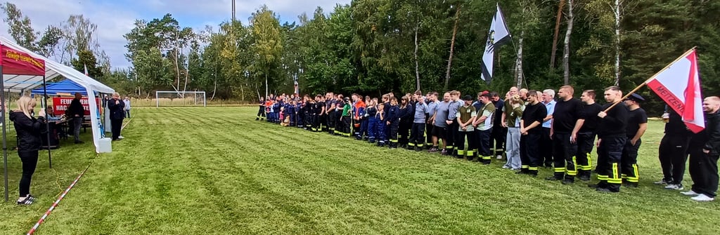 Oberfeuerwehrfrau Linda Peters aus Klüden freut sich über die zahlreichen Jugend-Teams.