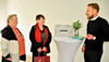 Umland-Geschäftsführer Sebastian Alpers konnte zum Tag der offenen Tür in Groß Börnecke auch Ortsbürgermeisterin Ethel-Maria Muschalle-Höllbach (Mitte) und ihre Stellvertreterin Marina Feldheim begrüßen. 