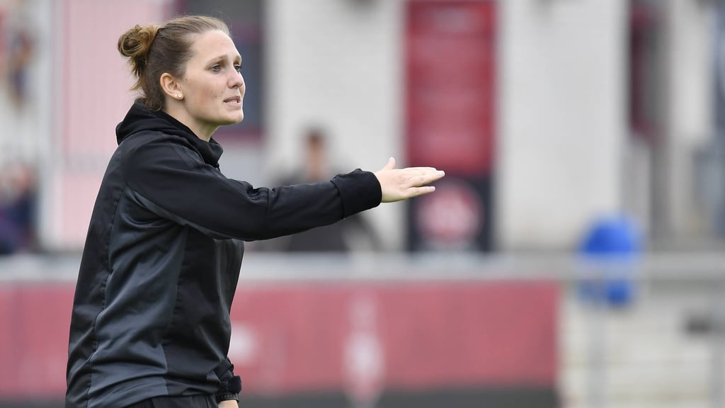 Jessica Wissmann übernimmt den Job an der Seitenlinie bei der SGS Essen (Symbolbild).