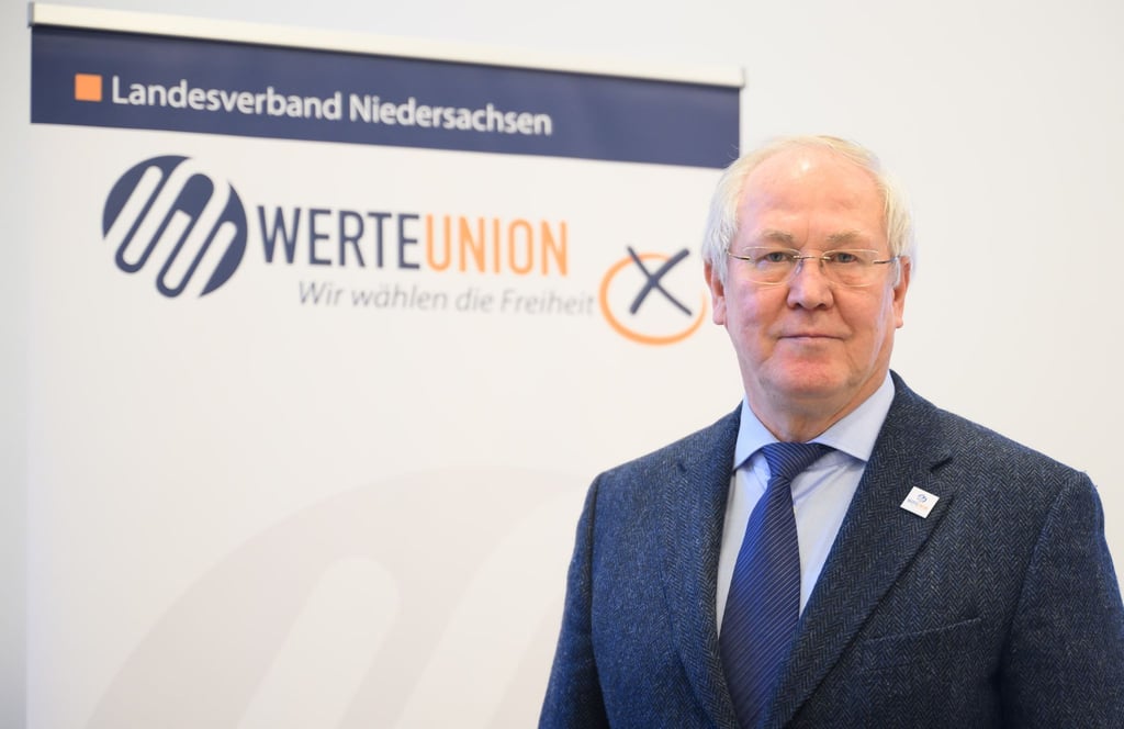 Nur durch Jozef Rakicky sitzt die Werteunion im niedersächsischen Landtag – doch wie lange bleibt das so? (Archivbild)