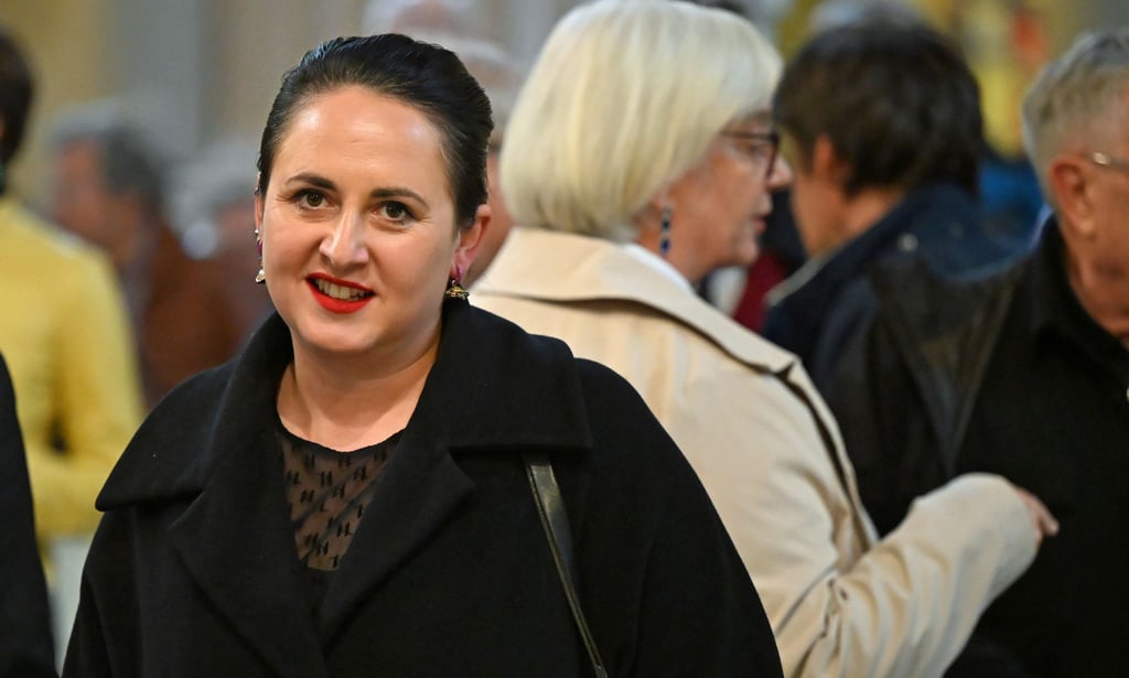 Die Autorin Nino Haratischwili sieht einen Verfall der Meinungsfreiheit.