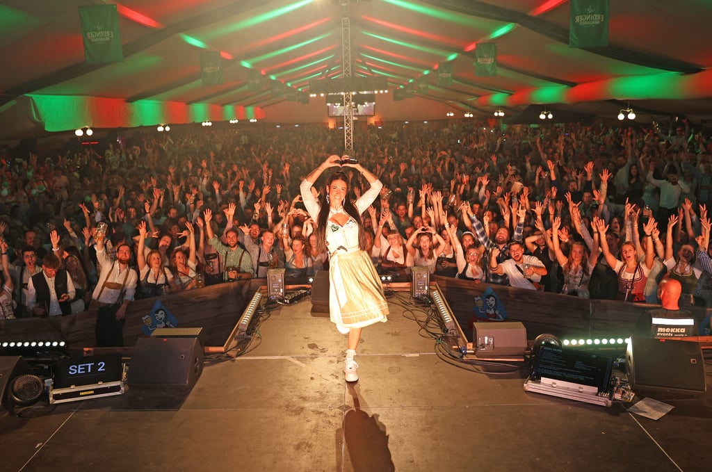 Magdeburger Oktoberfest der Mückenwirte am 8. Oktober mit der Studentenwiesn.