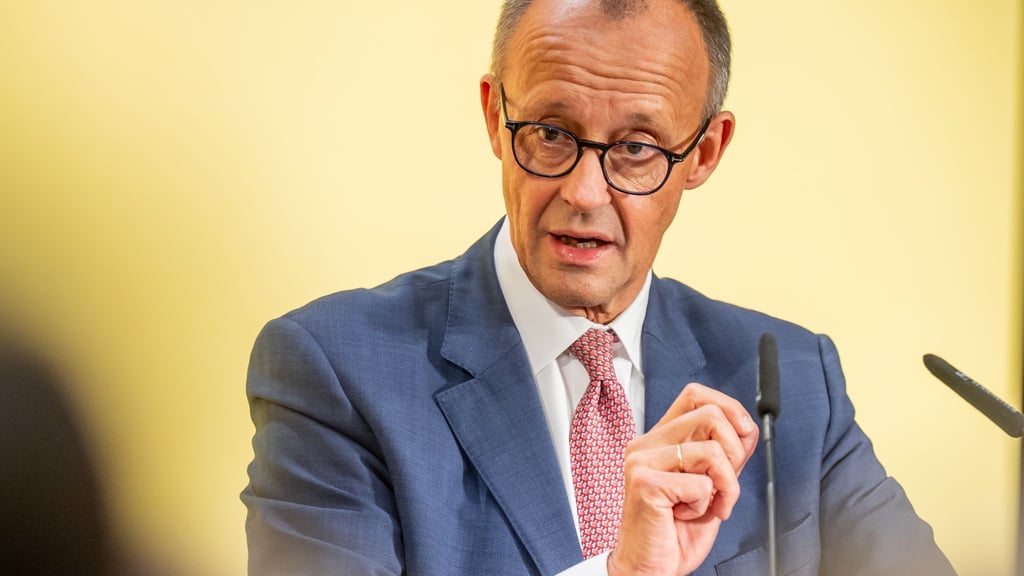 Die Frage einer militärischen Beteiligung an einer internationalen Stabilisierungsmission stelle sich für Deutschland nicht, so Merz. (Archivbild)