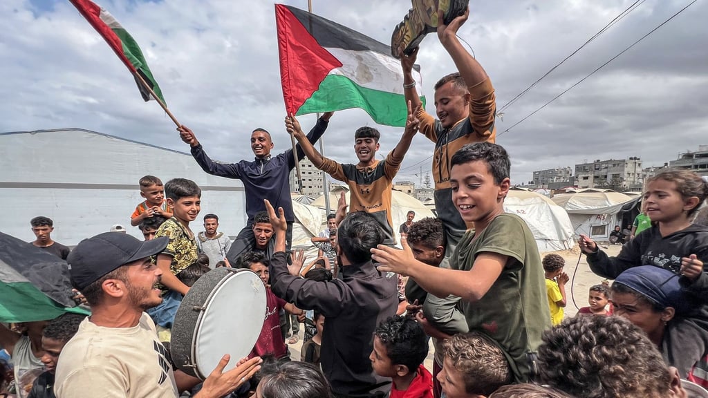 Im Gazastreifen feiern die Menschen das Abkommen und hoffen auf eine bessere Zukunft.