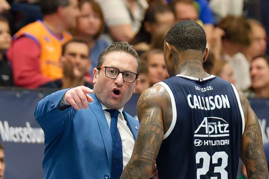 Marco Ramondino (l.) hat mit dem Syntainics MBC einen Traumstart hingelegt.