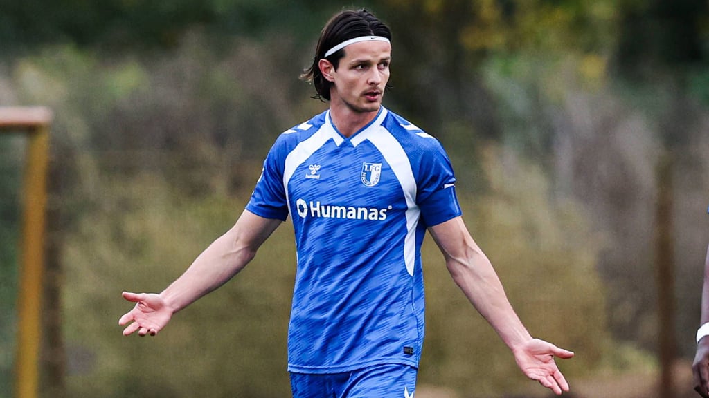 Führungsspieler Jean Hugonet ist fassungslos: Der 1. FC Magdeburg steckt tief in der Krise.