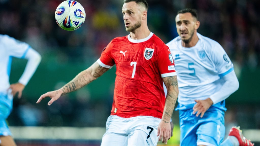 Ball und Tor stets im Blick: Österreichs neuer Rekordtorschütze heißt Marko Arnautovic.