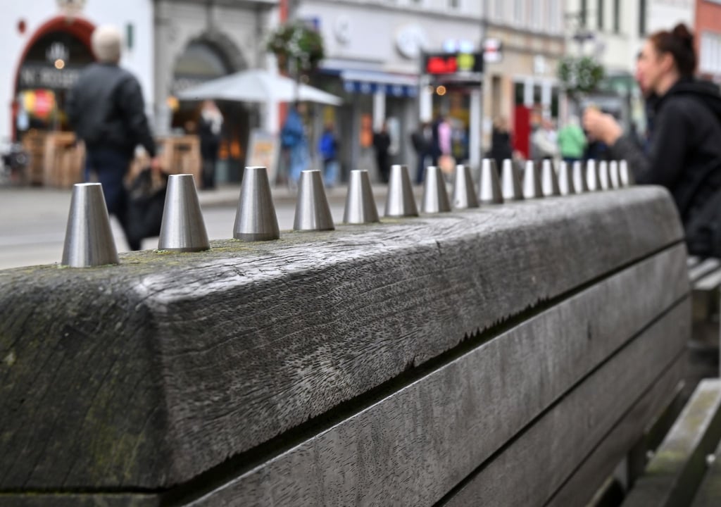 In mehreren Thüringer Städten gibt es bewusst abweisendes Stadtmobiliar.