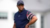 Tiger Woods musste sich wegen eines Bandscheibenvorfalls erneut am Rücken operieren lassen.