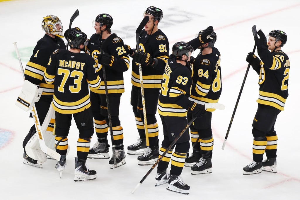 Die Boston Bruins bleiben unter Trainer Marco Sturm ungeschlagen.