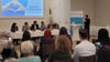 Podiumsteilnehmer und Gäste diskutierten bei der Veranstaltung „Blickwinkel Medizin und Pflege“ in Schumanns Garten in Weißenfels. 