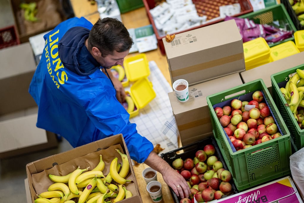 Auch Bananen und Äpfel kommen dieses Jahr mit in die Brotbox.