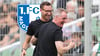 Pascal Ibold (li.) und Petrik Sander trainieren als gleichberechtigte Trainer den 1. FC Magdeburg II in der Regionalliga Nordost.