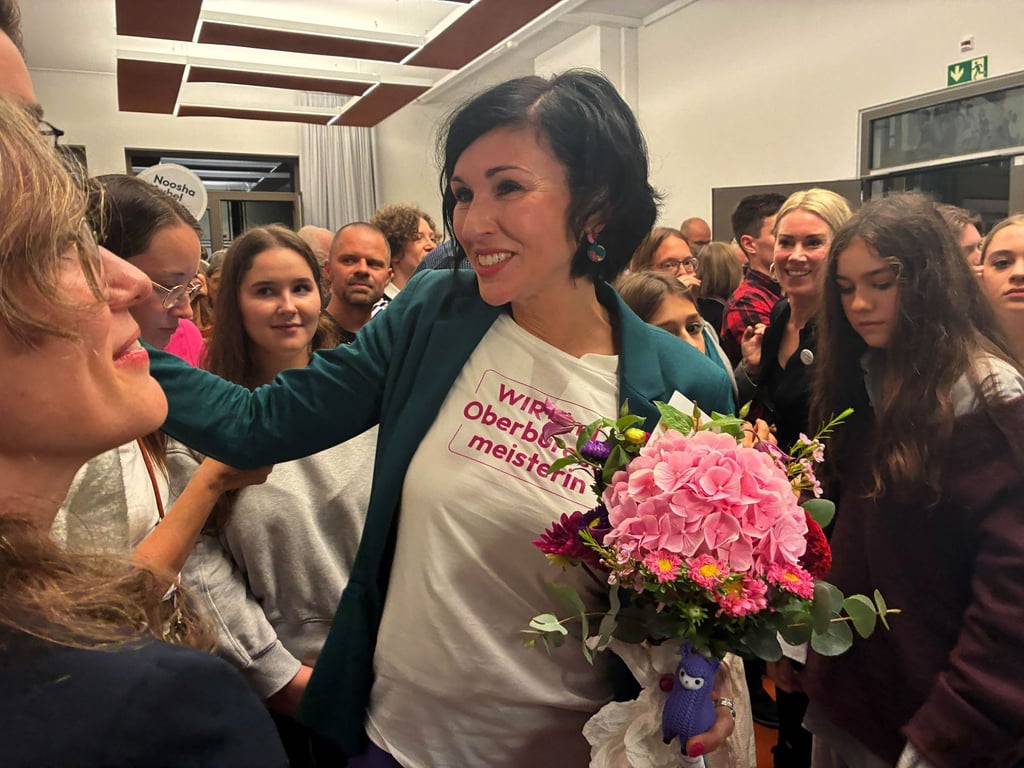 Die parteilose Noosha Aubel ist die neue Oberbürgermeisterin in Potsdam (Archivbild).