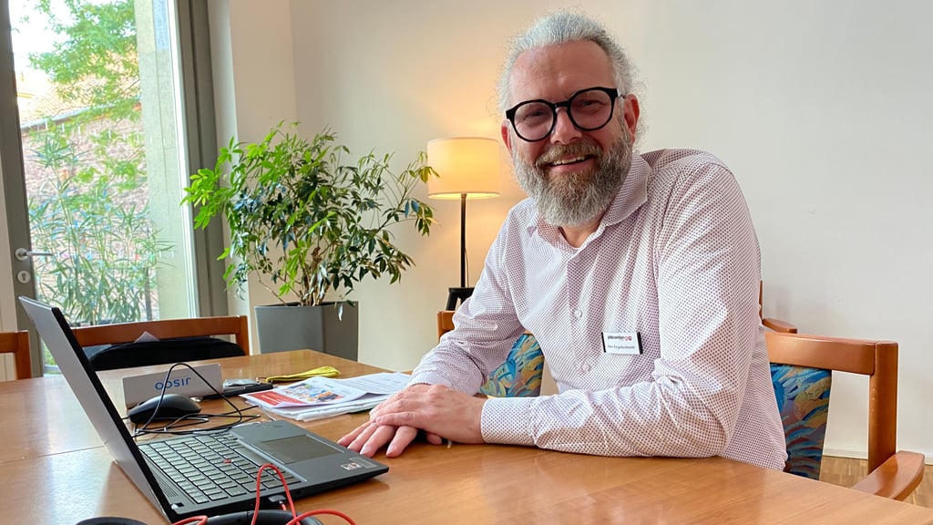 Sascha Engelschmidt arbeitet bei der Agentur für Arbeit.