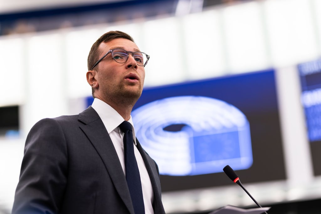 Das Rassemblement National (RN) hat einen Misstrauensantrag gegen die neue Regierung eingereicht (Archivbild).