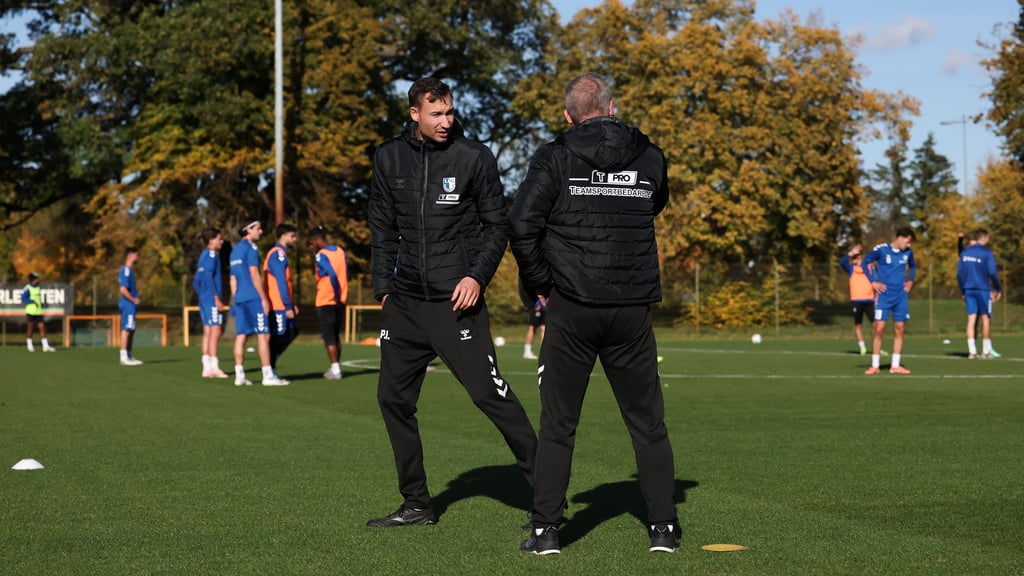Bei der ersten Einheit unter Pascal Ibold (l.) und Petrik Sander war gut Zug drin.