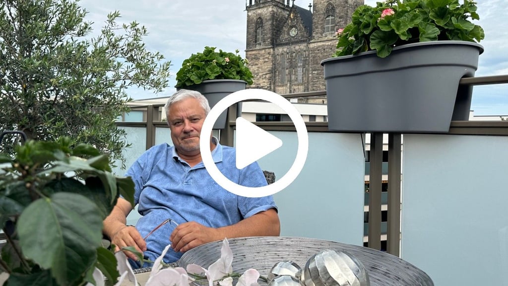 Wohnen mit dem Magdeburger Dom im Rücken: Jens Kuske hat es nicht bereut, ins Domviertel gezogen zu sein.