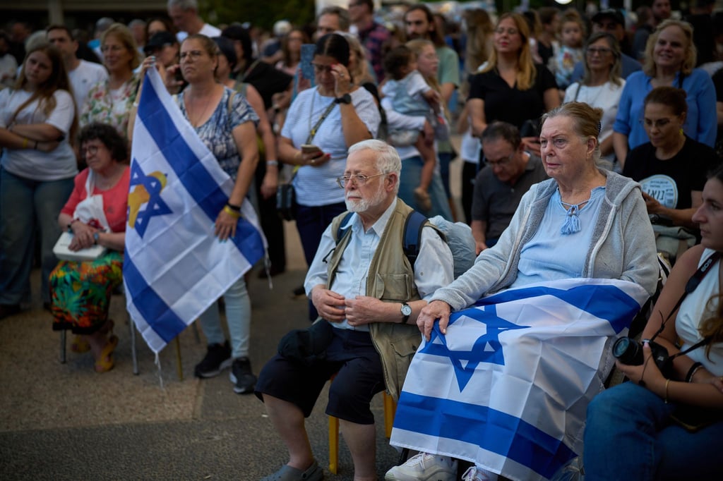 In Israel wird mit Bangen auf die Rückkehr der letzten Geiseln gewartet.