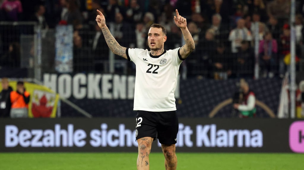 Der Blick geht nach vorne: David Raum erwartet auch in Belfast einen Sieg.