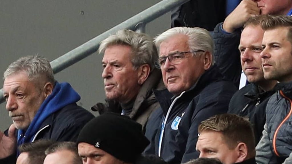 Haben immer sehr genau im Blick, was bei ihrem Herzensverein 1. FC Magdeburg passiert: Martin Hoffmann (2. v.l.) und Wolfgang Seguin (rechts daneben).