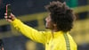 Auch Dortmunds Nationalspieler Karim Adeyemi ist in den sozialen Medien aktiv. (Archivbild)