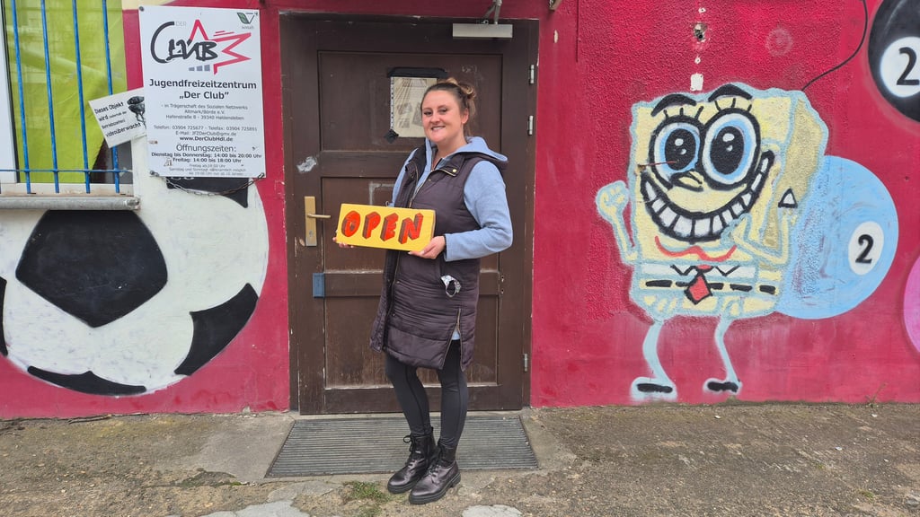 "Der Club" mit Mitarbeiterin Sophie Mesterjahn hat in den Ferien von dienstags bis freitags geöffnet.
