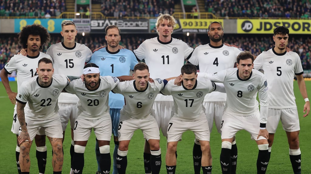 Das DFB-Team vor dem Spiel in Nordirland.