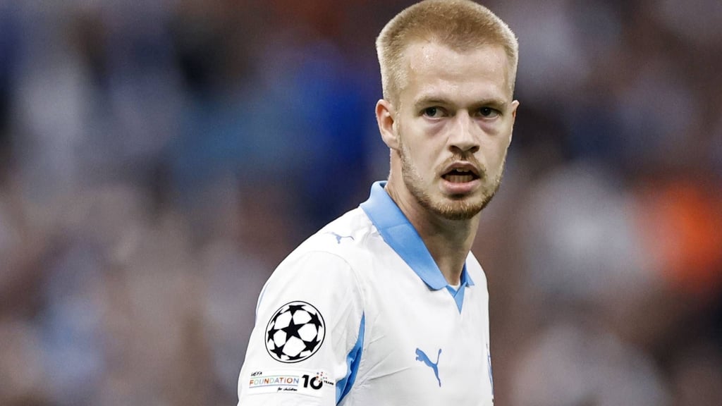 Arthur Vermeeren im Champions-League-Spiel gegen Ajax Amsterdam.