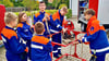 Wichtige Sache! Die Mitglieder der Jugendfeuerwehr Holzdorf/Linda  üben sich in Knotenkunde.  