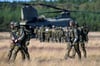 In den kommenden Tagen übt die Bundeswehr mit Hubschraubern und Militärfahrzeugen auch rund um Tangerhütte und Mahlwinkel.