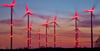 Positionslichter eines Windparks. Bei Tangerhütte im Kreis Stendal werden sie künftig nachts abgeschaltet.