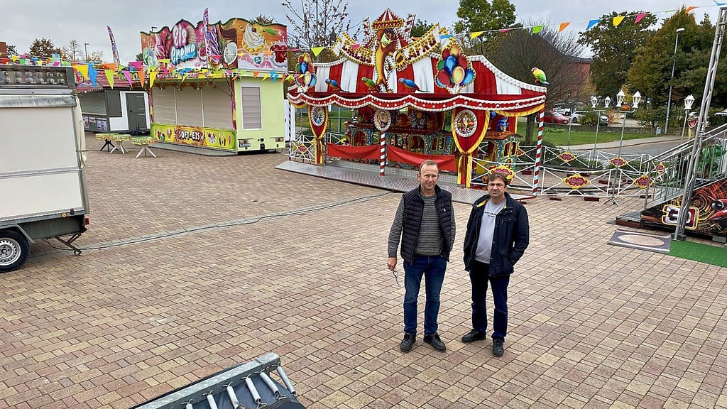 Ruhe vor dem Ansturm: Jürgen Scheit (57, links) und Silvio Köllner (48).